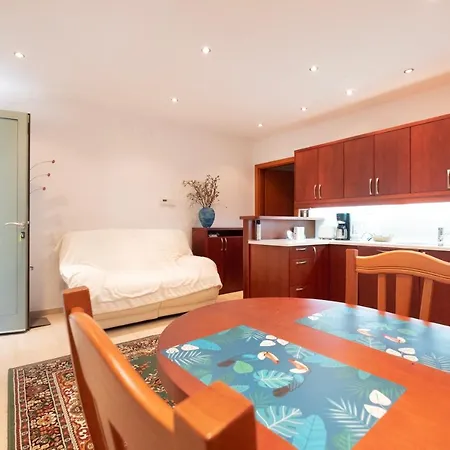 Appartamento Papillon- Free Parking