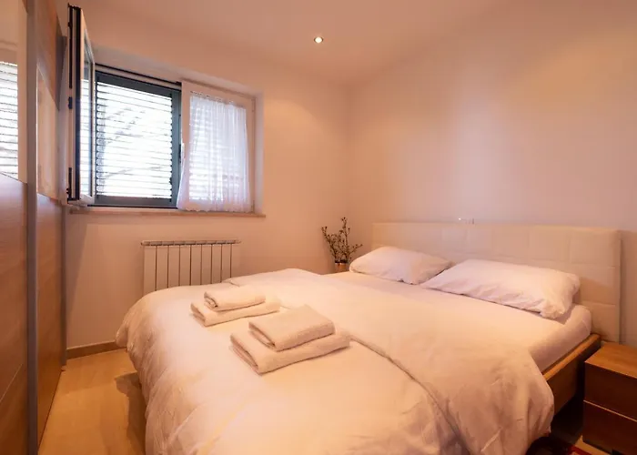 Papillon- Free Parking 公寓