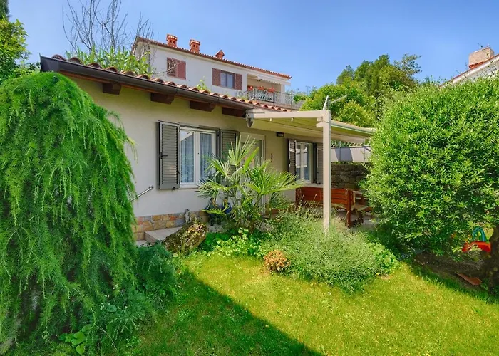 Papillon- Free Parking 公寓 *